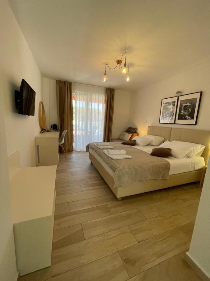 St. Nicholas Rooms 赫瓦尔 外观 照片